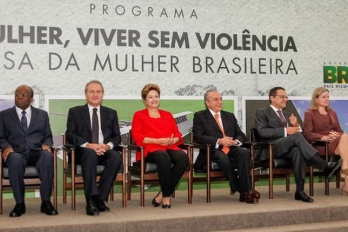 Renan participa de lançamento de programa de combate à violência contra mulher