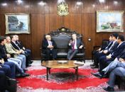 Renan recebe comitiva de prefeitos e vereadores de municípios alagoanos