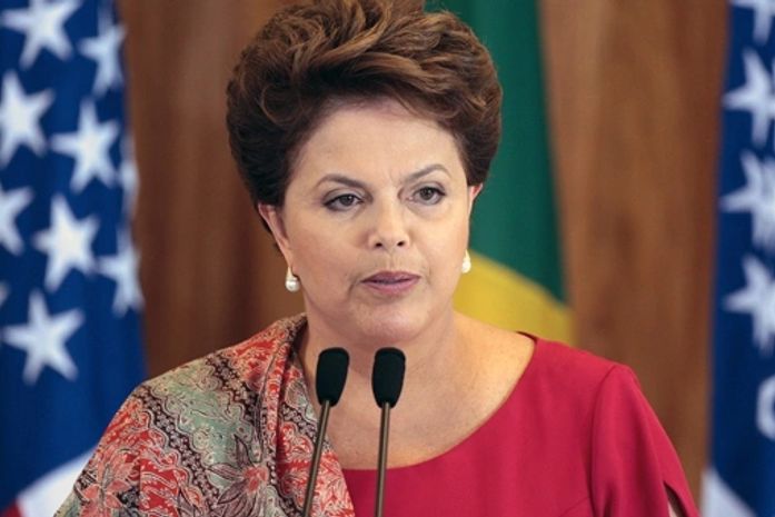 Presidente Dilma promulga lei dos royalties do petróleo