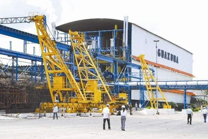 Novo protesto de trabalhadores da usina Guaxuma interdita BR 101