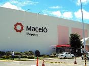 Mulher é flagrada roubando em Shopping; outras duas pessoas conseguiram fugir 
