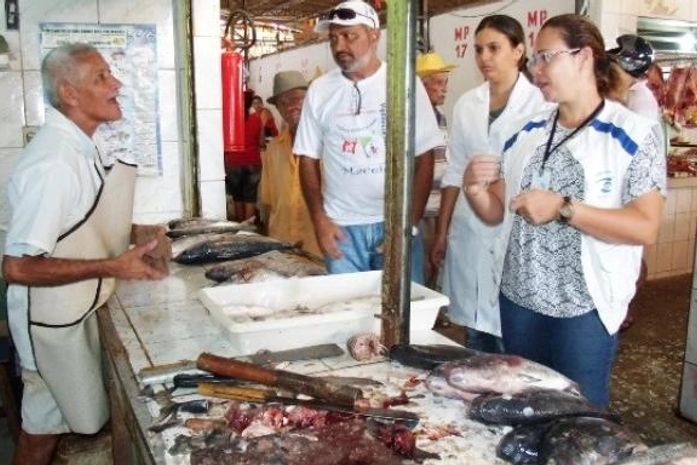 Vigilância fiscaliza vendedores