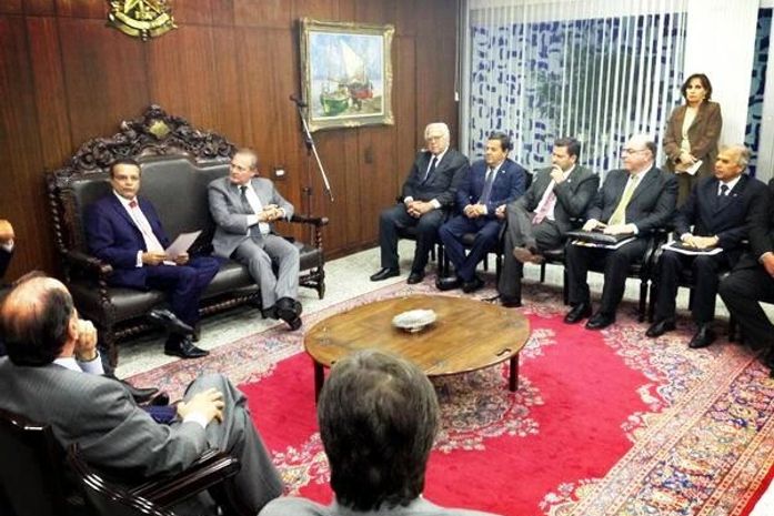 Senado e Câmara criam comissão para regulamentar dispositivos constitucionais