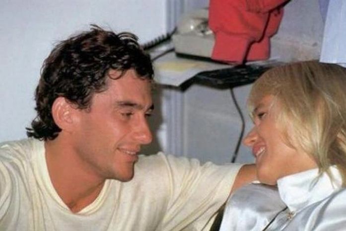 No dia em que Senna completaria 53 anos, Xuxa manda recado: “Saudade”
