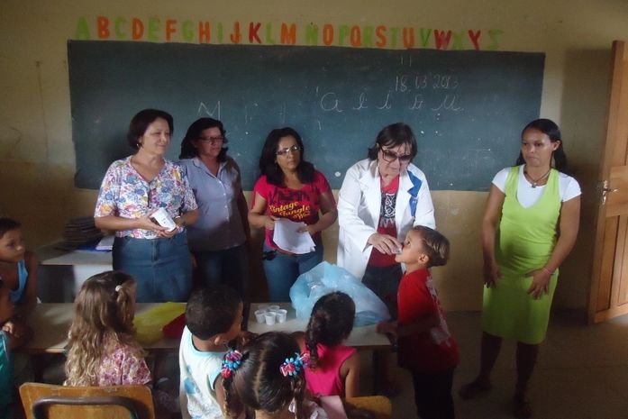 Lagoa da Canoa intensifica ações de controle e combate às Geohelmintíases