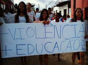 Estudantes protestam por falta de segurança na Laje