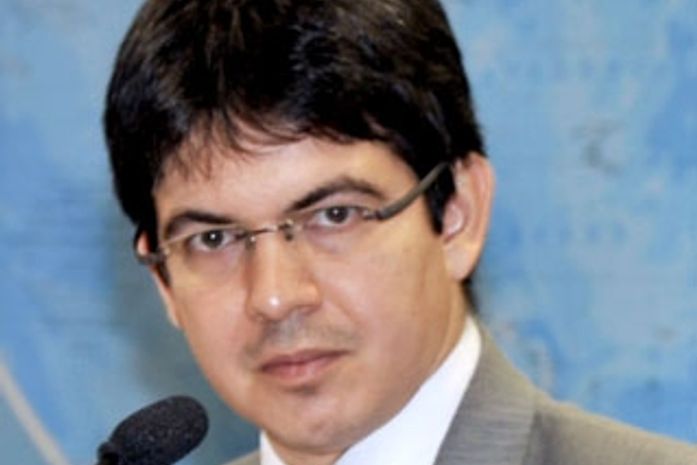 Mensalão do PSOL abala “mosqueteiro da ética”