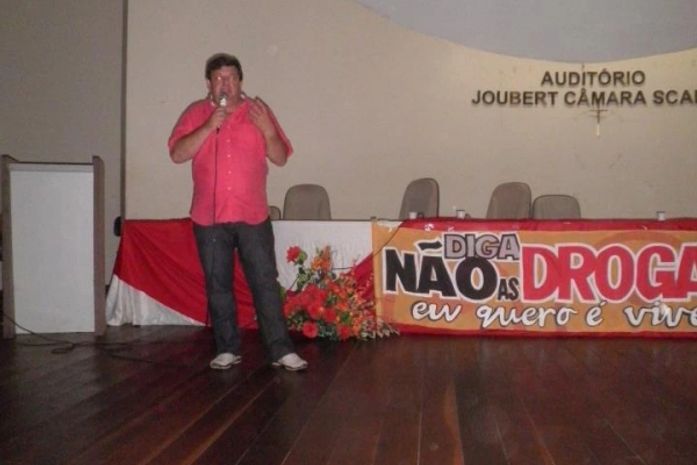 Para Refletir: O Dependente Químico