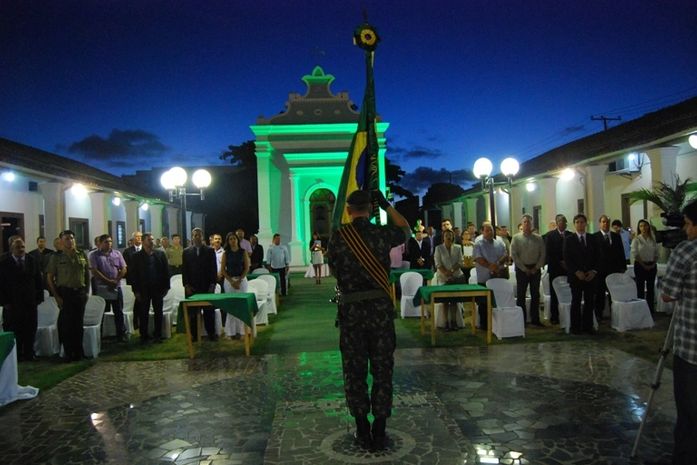 Prefeito Veridiano Almir toma posse como presidente da Junta Militar de Feira Grande
