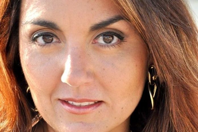 Após perder 50kg com cirurgia, atriz volta à TV ao lado de Gianecchini