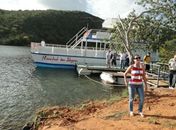 Catamarã "Menestrel das Alagoas" nas águas do Rio São Francisco