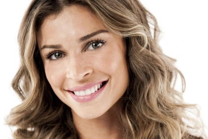 'Sofia melhorou tudo no casamento', avalia Grazi sobre a filha de 10 meses