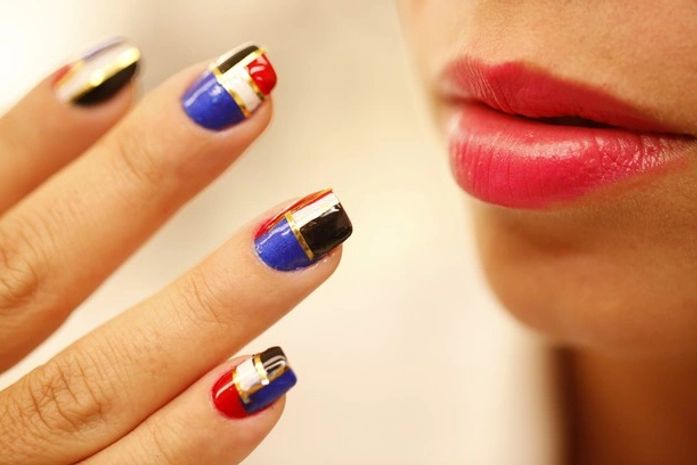 Inspire-se no pintor modernista Mondrian e tenha unhas geométricas