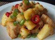 Frango com Abacaxi: um toque diferente no sabor do frango