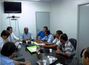 SMTT se reúne com sindicato dos taxistas para discutir reivindicações