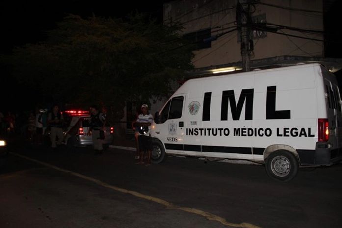 Possível acerto de contas gera emboscada e morte de jovem no Antares