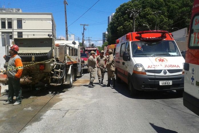 Desabamento em obra na Ponta Verde