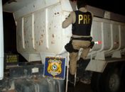 PRF de Paulo Afonso apreende transporte clandestino de combustível em Ribeira do Pombal