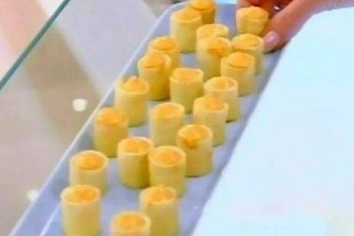 Receita espanhola de batatas bravas é uma ótima opção de aperitivo