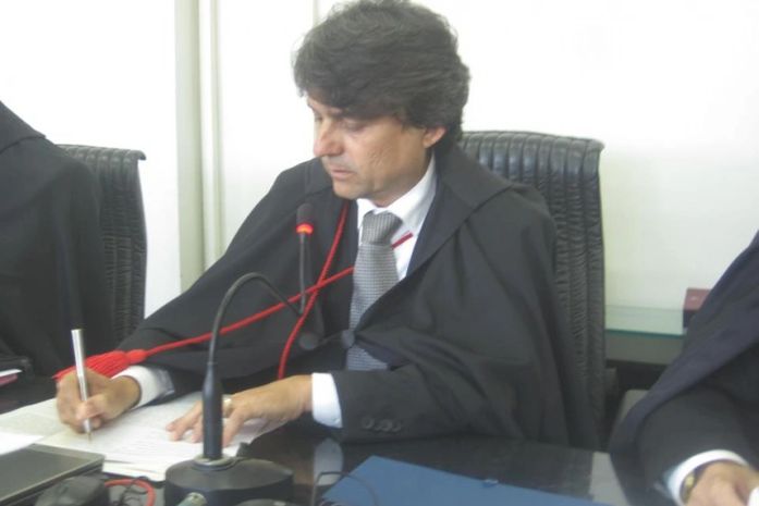 Juiz Alberto Jorge Correia de Barros