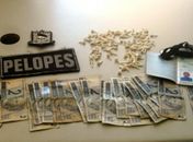 PM prende homem em sua própria residência com 118 pedras de crack