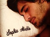 Após despistar sobre  namoro, Sophia Abrahão  posta foto com Fiuk