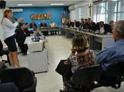 Promotora Carnaúba durante encontrado com o Colegiado