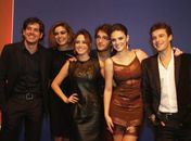 Na festa de 'Sangue bom', Dennis Carvalho se orgulha de elenco jovem