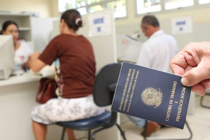 Relator propõe multa de 5% ou 10% do FGTS em demissão de doméstica