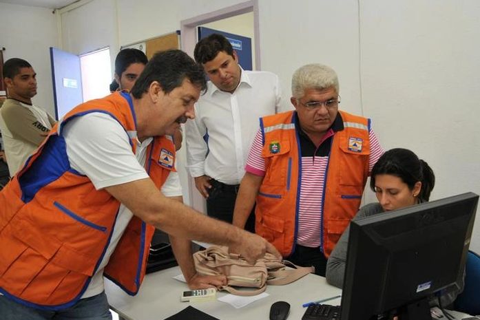 Vice-prefeito se reúne com Defesa Civil para discutir ações em áreas de risco