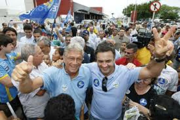 Aécio Neves na campanha de Téo em Alagoas