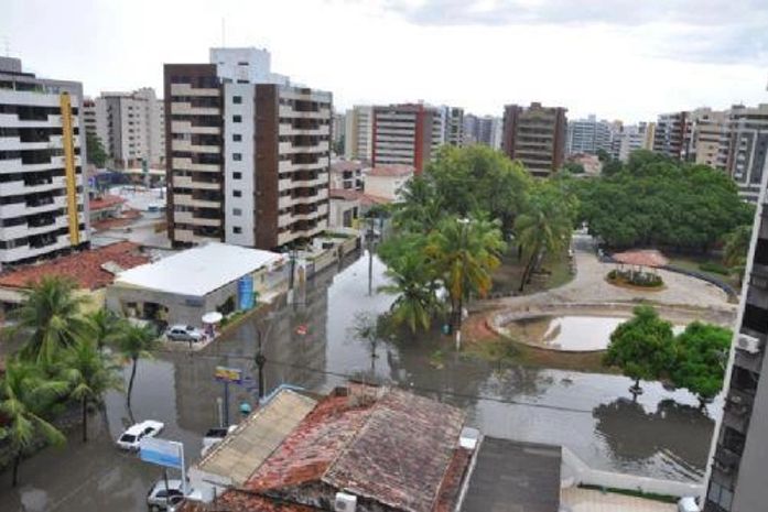 Praça do Skate alagada