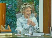 Ana Maria retorna ao Mais Você e recebe mensagens de colegas famosos