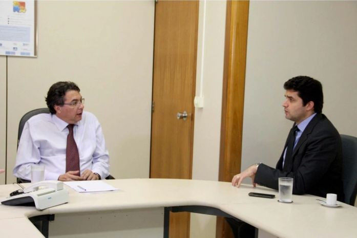 Rui Palmeira participa de reuniões nos Ministérios da Saúde e Previdência Social