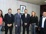 Renan Filho com a prefeita de Traipu, Conceição(DEM) e o presidente da Codevasf,além de assessores