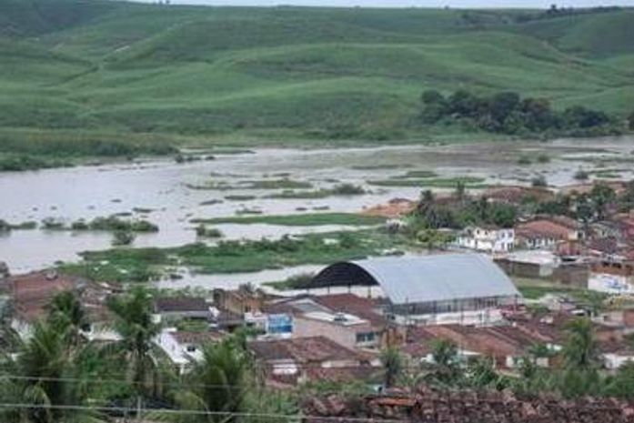 Em 2011, rio transbordou e causou transtornou à população