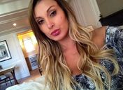 Criticada por ficar com jogador Cristiano Ronaldo, Urach rebate: ‘Hipócritas’