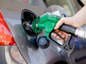 Gasolina vendida nos postos terá mais etanol a partir de hoje