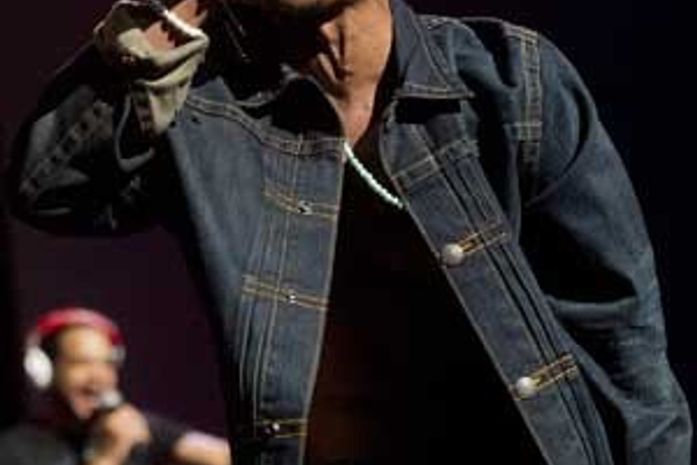 Morre nos EUA, aos 34 anos, o rapper Chris Kelly