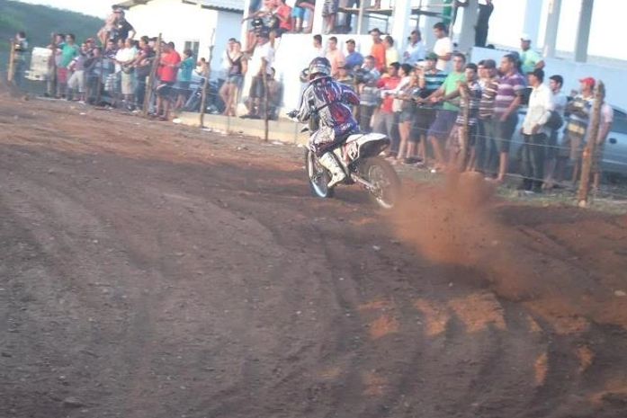 0 show na corrida de moto gross em Santana do Ipanema,