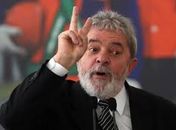 Lula: "Às vezes, tenho a impressão de que partido é um negócio"  