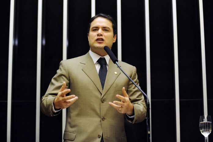 Projeto de Renan Filho indeniza cidades e estados prejudicados por desonerações tributárias