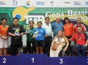 Rsoinha na premiação dos atletas