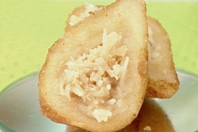 Coxinha doce? Acredite se quiser, mas o quitute é uma delícia! Confira