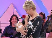 Vontade de ter outro filho? 'Sonhei que ganhei um bebê do Junno', diz Xuxa