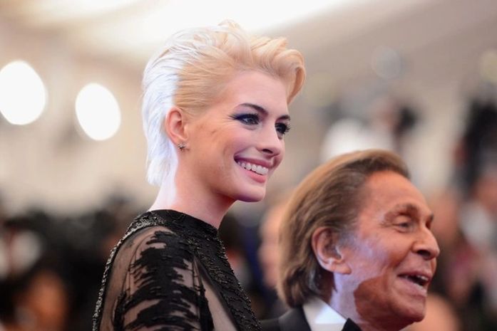 Colorista ensina segredos para ter o cabelo platinado perfeito