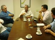 Esgotamento sanitário de Piranhas é discutido em reunião