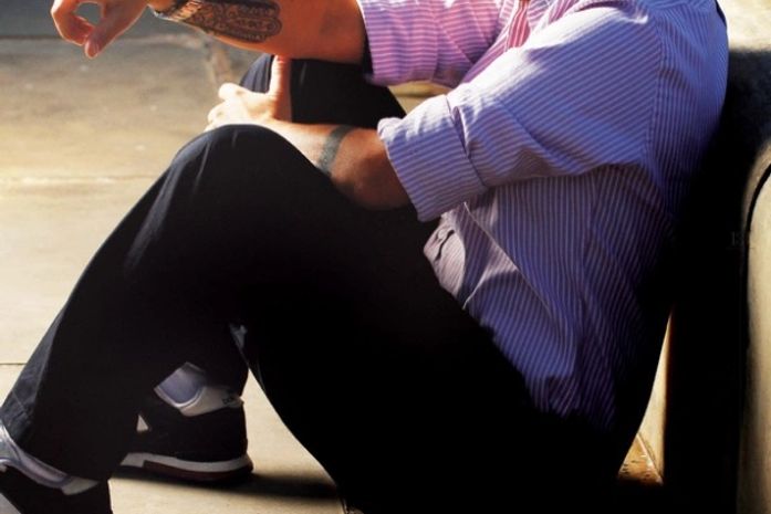 Thammy Miranda posa para revista e fala sobre preconceito