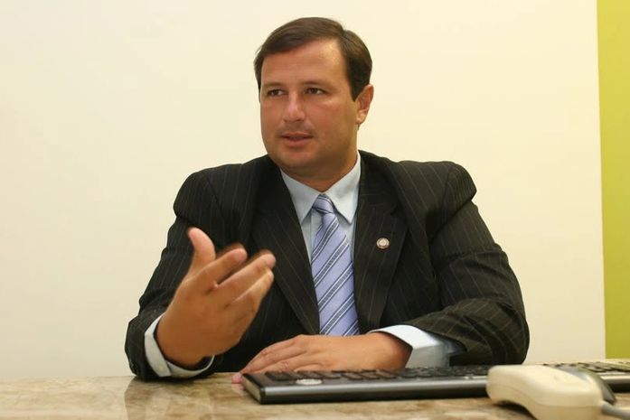 Deputado parabeniza gestão do prefeito da Barra de São Miguel