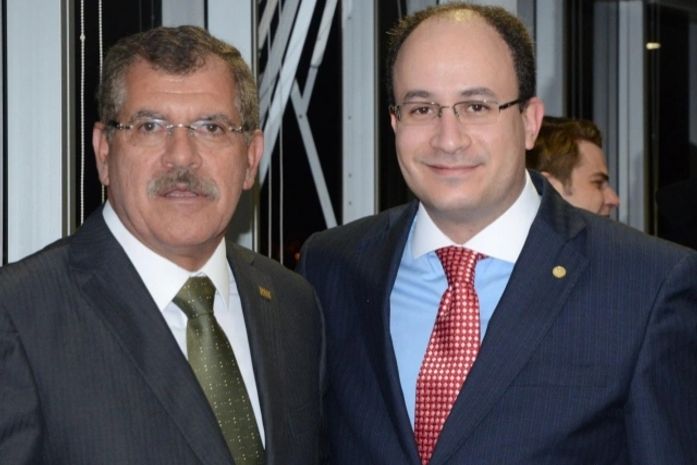 Presidente Thiago Bomfim ao lado do ministro Humberto Martins